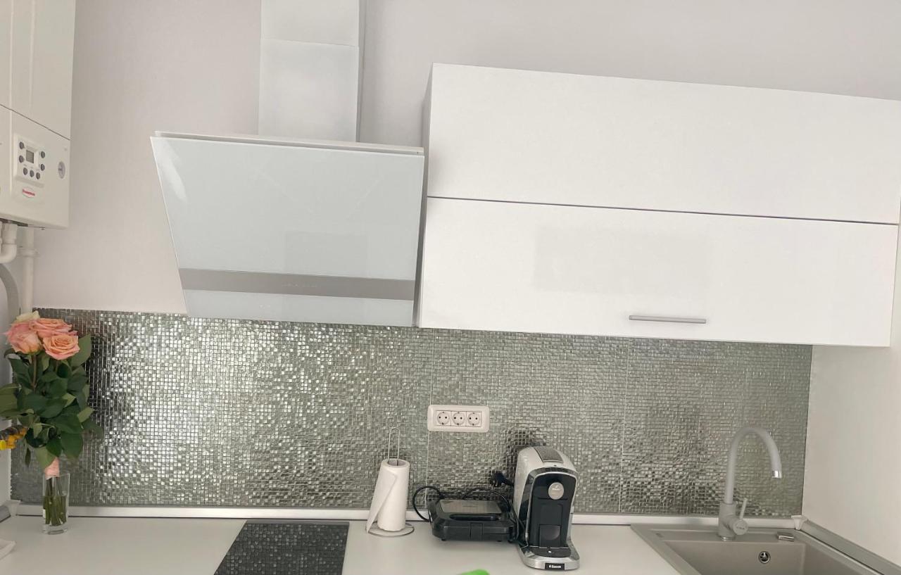 Miramar Studio Apartment Navodari Exterior photo